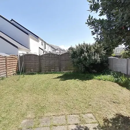Nice House With Garden In Croisic Semesterbostad